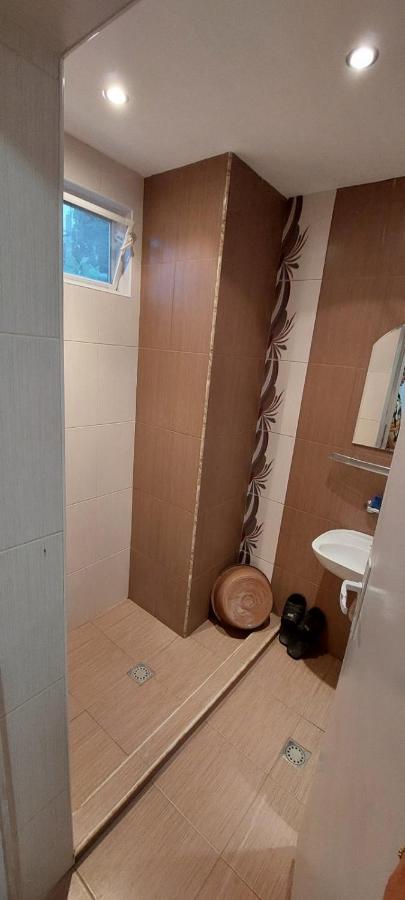 Guest House Kukera パヴェル・バニャ エクステリア 写真